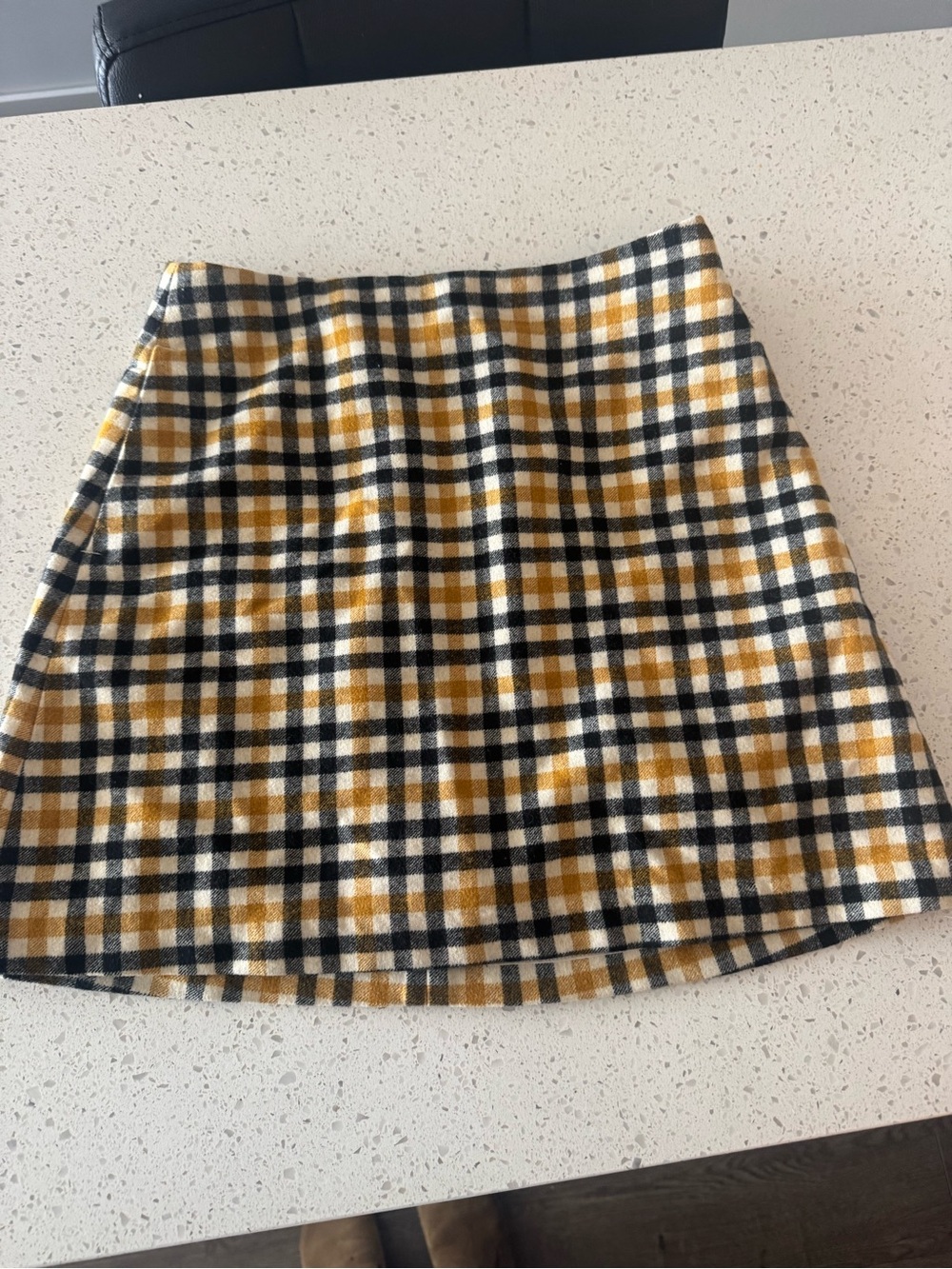 Wilfred Plaid Mini Skirt in Black, Cream & Tan - Picture 2 of 6